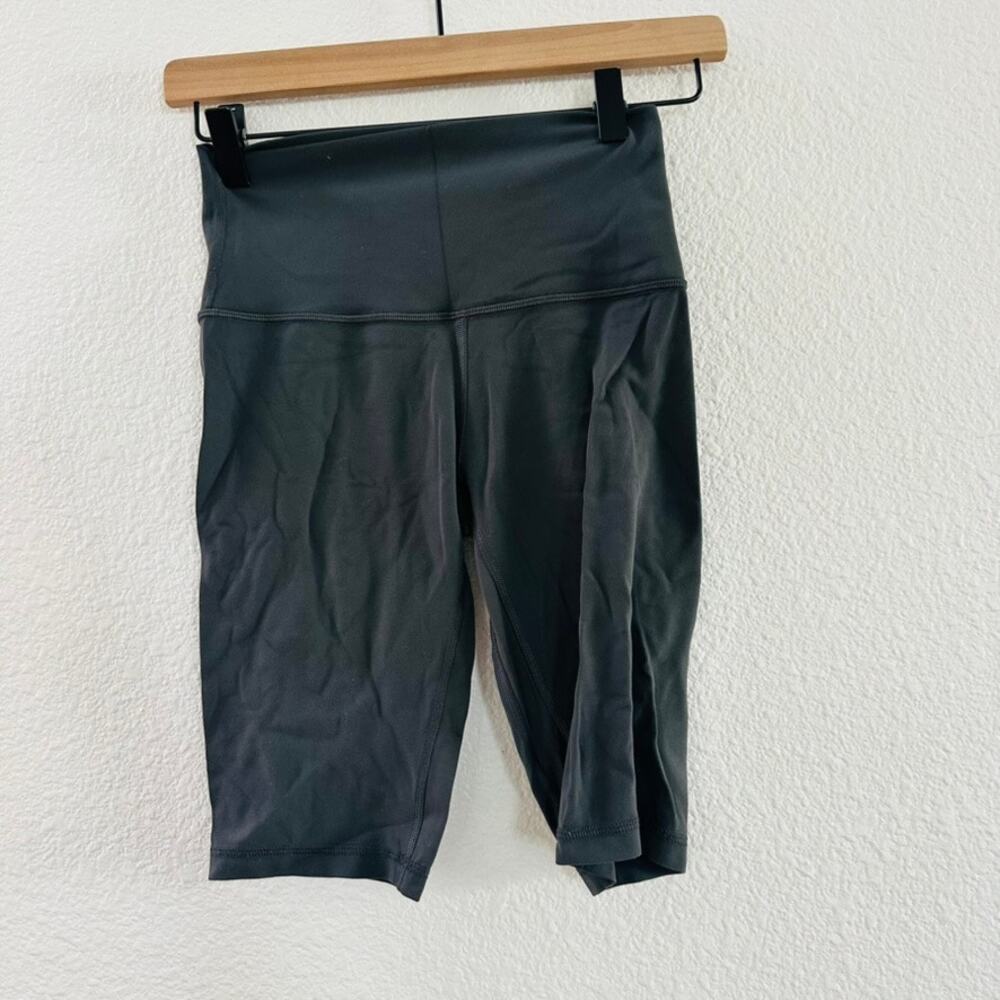 Lululemon Gray Biker Shorts Size 4